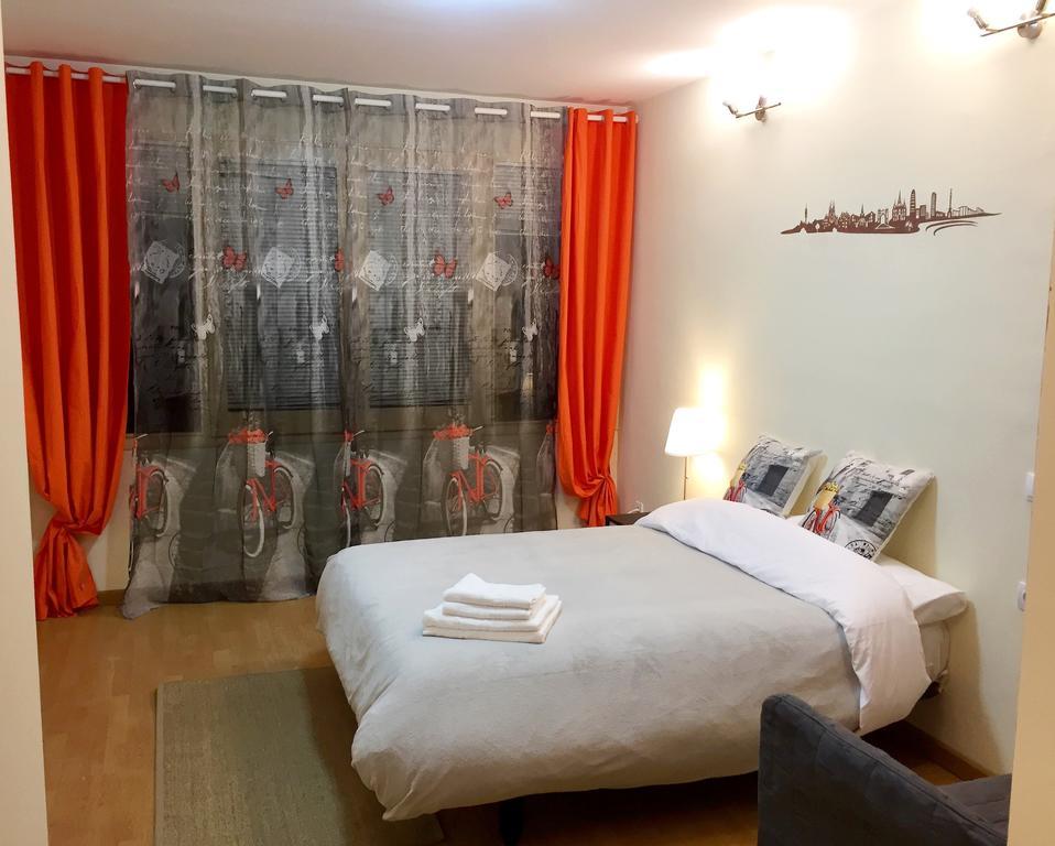Casa de hóspedes Bruc I & Ii